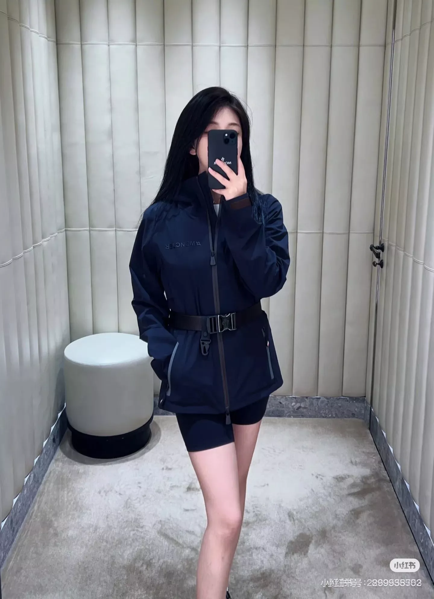 몽클레어 벨트 디테일 스키 라인 후드 재킷 상세 이미지 89