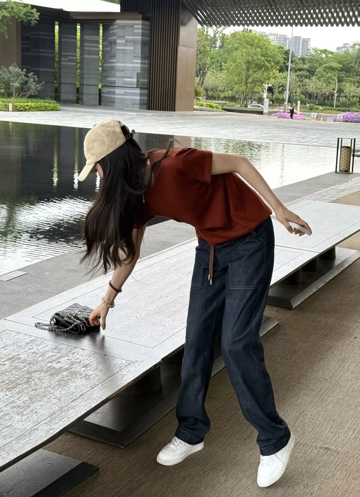 브루넬로쿠치넬리 스트레이트 핏 드로스트링 데님 팬츠 상세 이미지 78