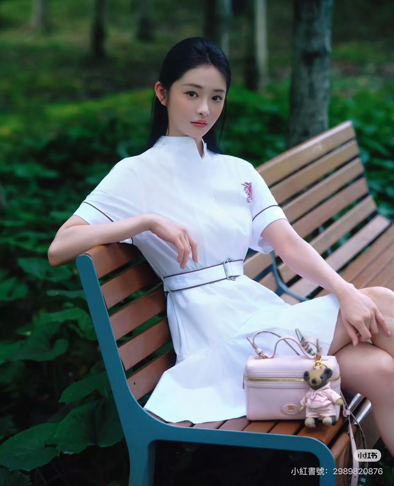 버버리 자수 디테일 벨트 카라 원피스 상세 이미지 24