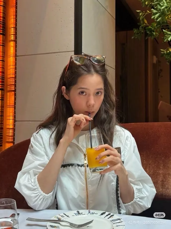 루이비통 다미에 패턴 후드 집업 재킷 반바지 세트 상세 이미지 35