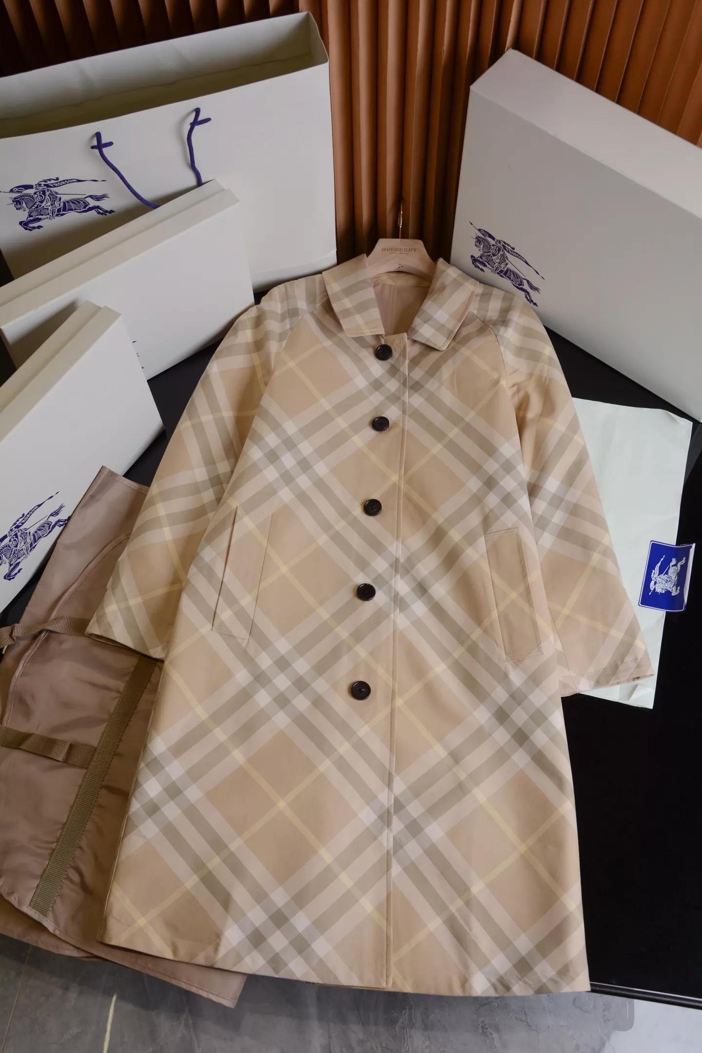 body_f9716f775e2a8a64.webp