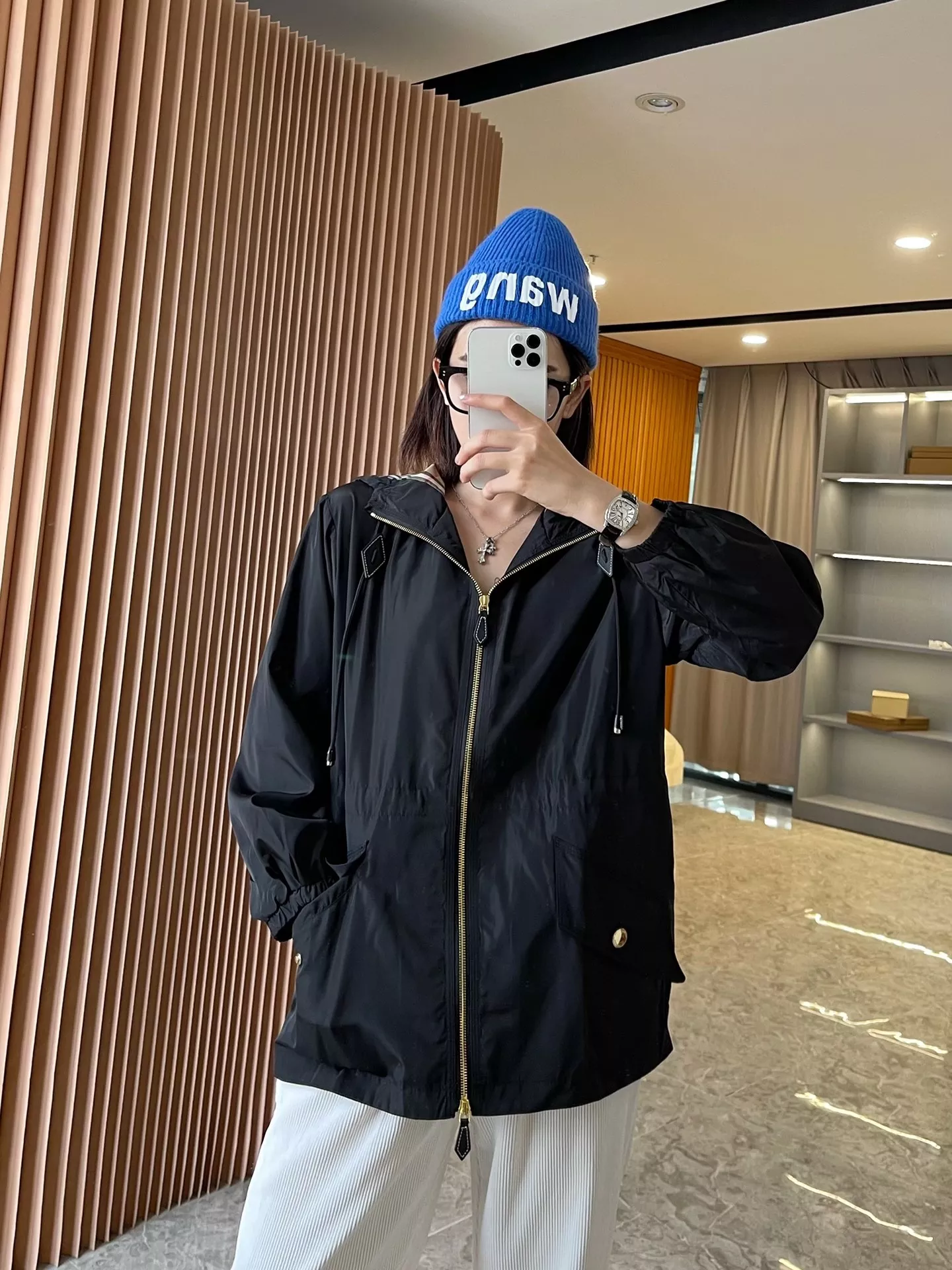 body_131e941b2c1f528b.webp