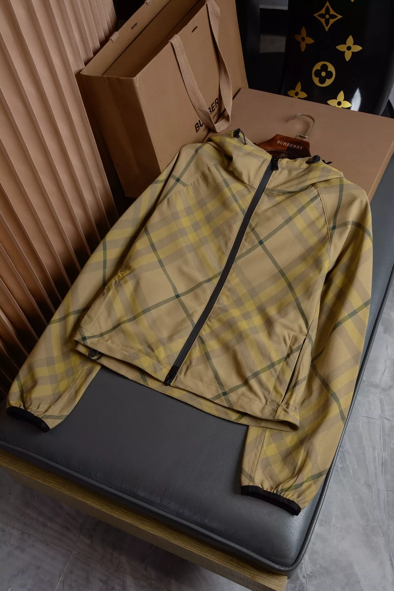 body_4837d57293b67564.webp