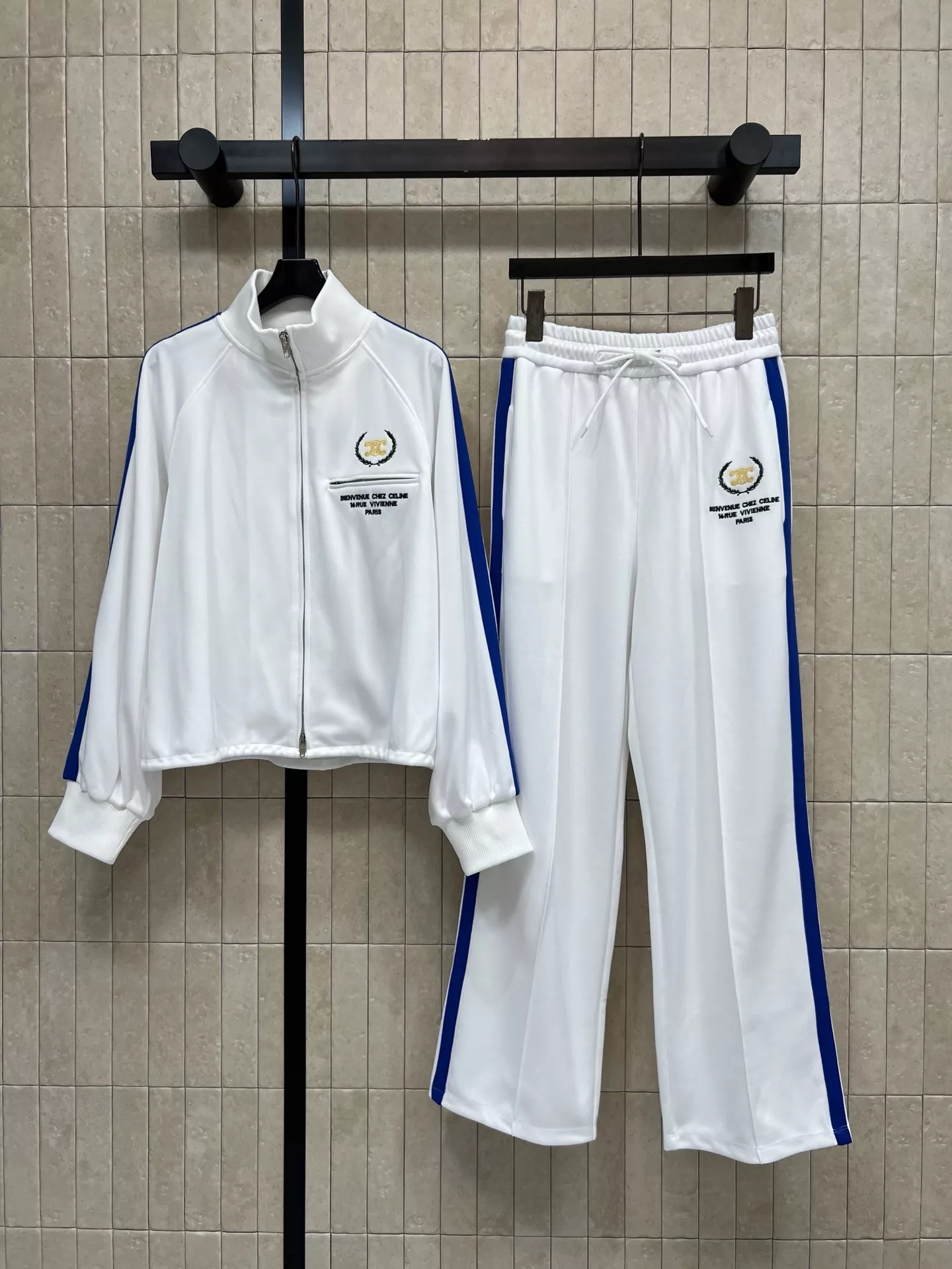 body_ce8cccb36a6cebfe.webp