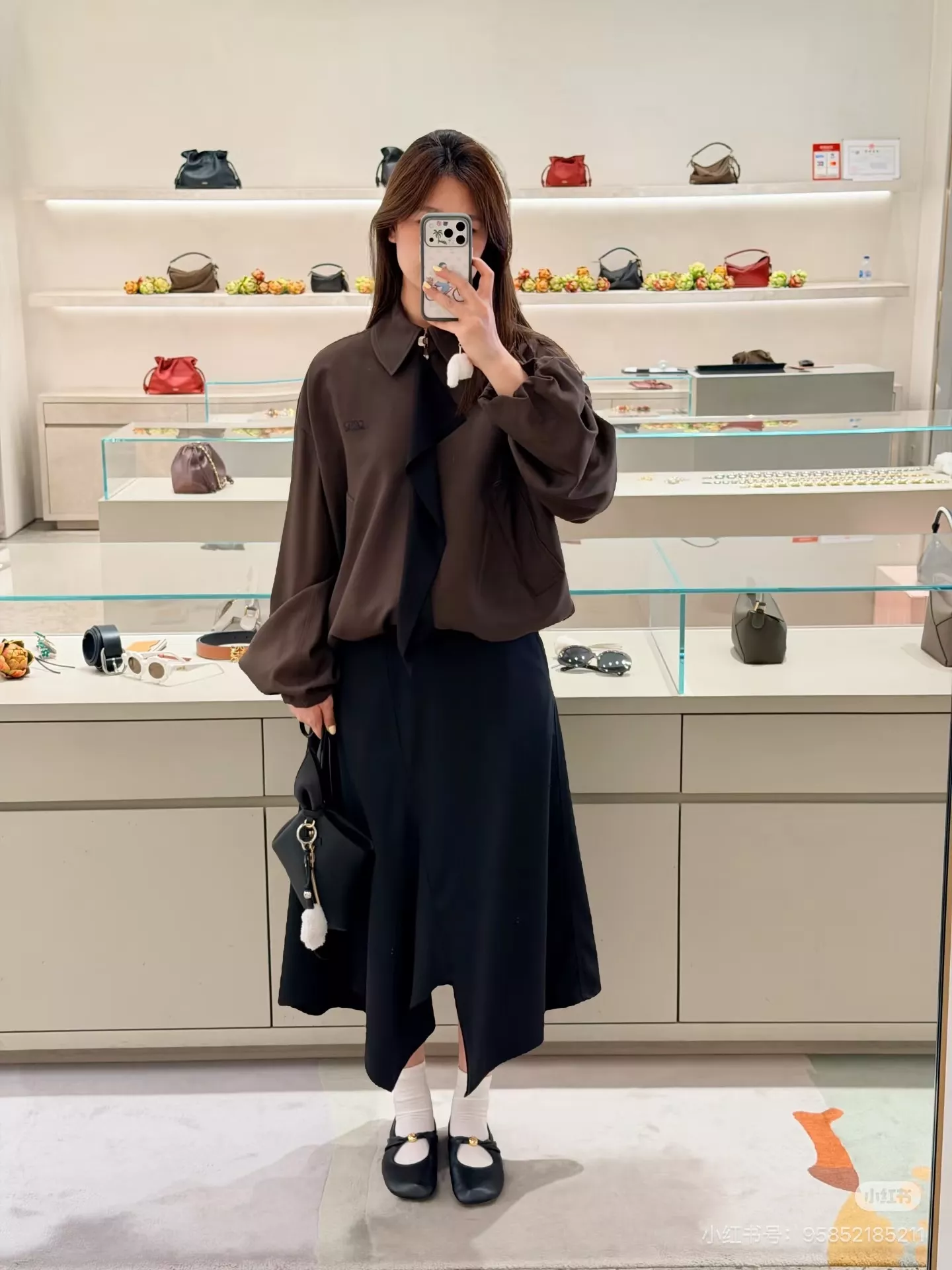 로에베 배색 타이 칼라 오버핏 재킷 상세 이미지 80