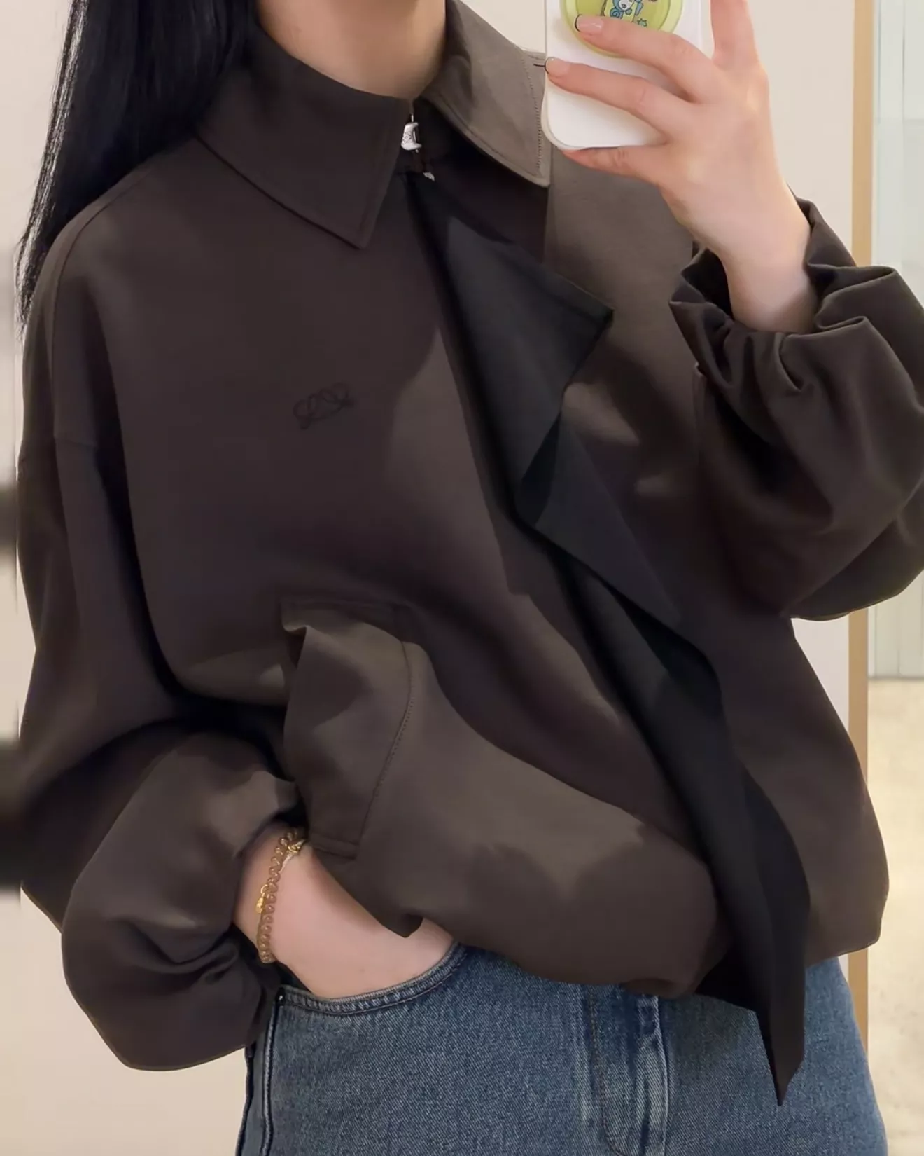 로에베 배색 타이 칼라 오버핏 재킷 상세 이미지 63