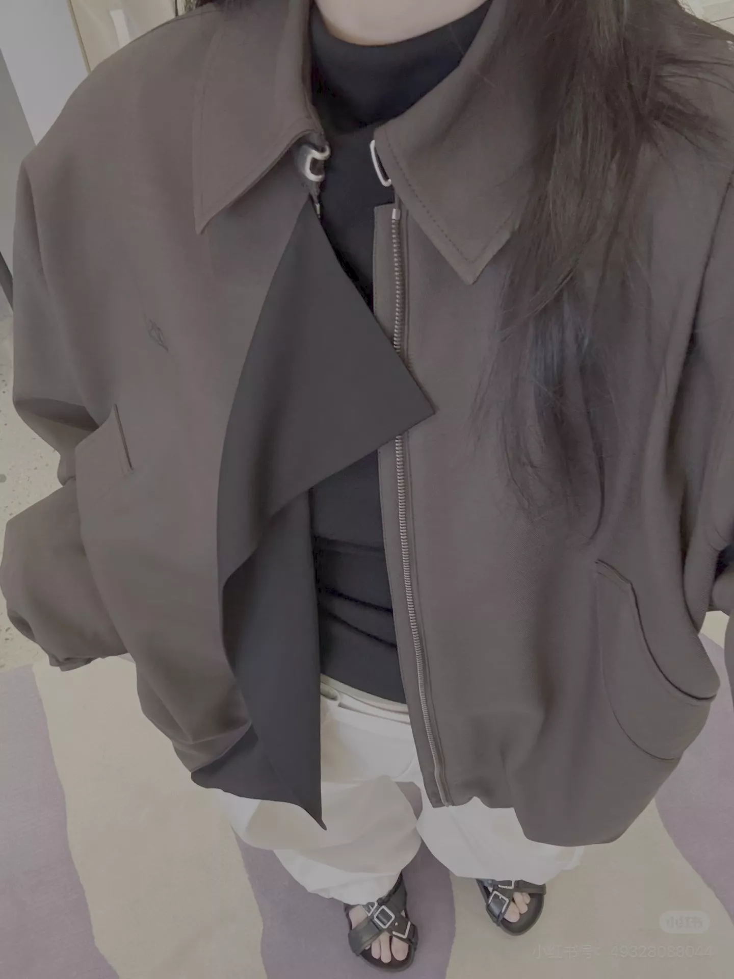 로에베 배색 타이 칼라 오버핏 재킷 상세 이미지 76
