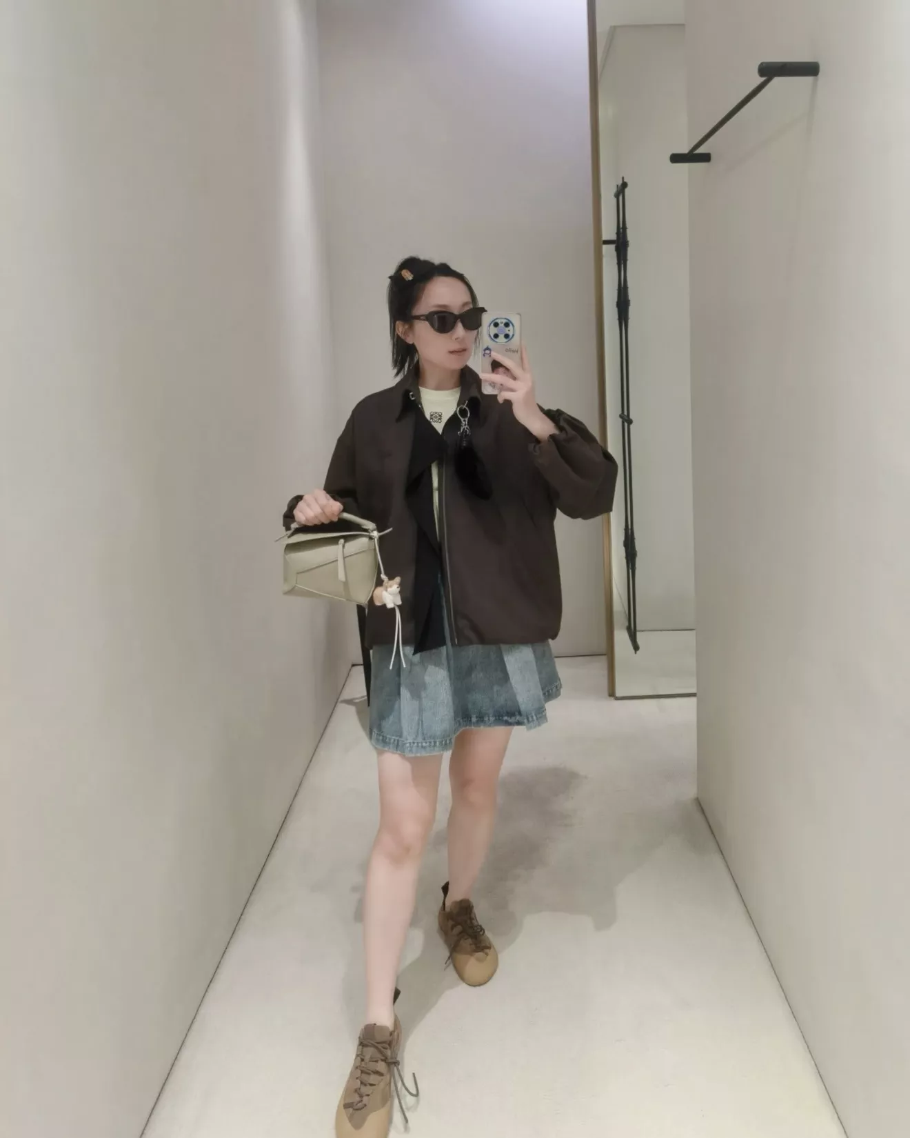 로에베 배색 타이 칼라 오버핏 재킷 상세 이미지 72