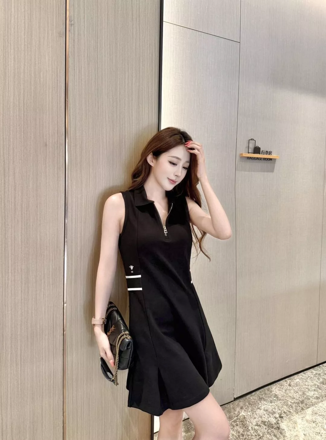 디올 폴로 칼라 반집업 민소매 원피스 상세 이미지 17