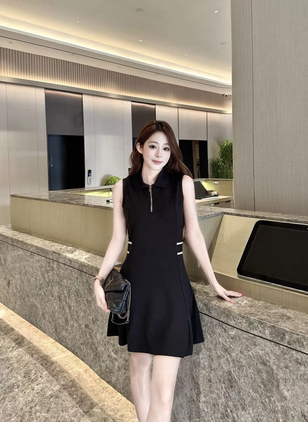 디올 폴로 칼라 반집업 민소매 원피스 상세 이미지 11
