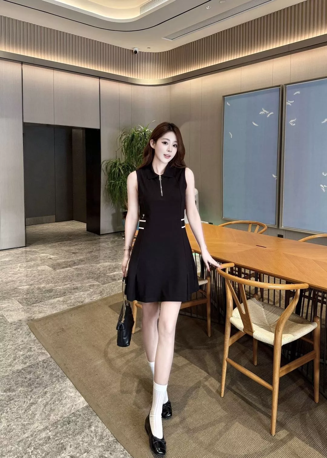 디올 폴로 칼라 반집업 민소매 원피스 상세 이미지 13