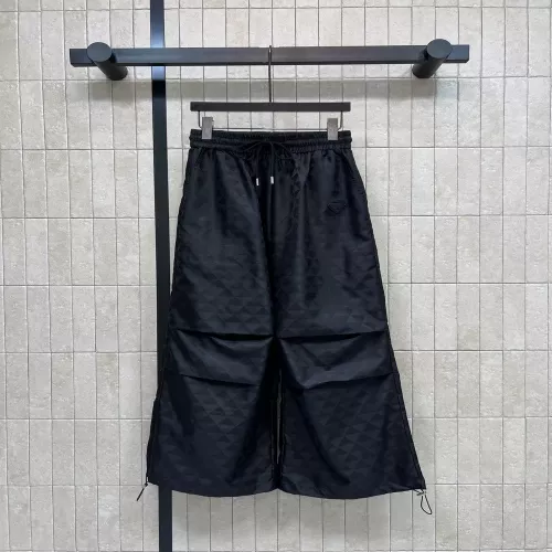 프라다 삼각 패턴 나일론 밴딩 와이드 팬츠