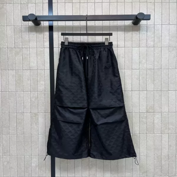 프라다 삼각 패턴 나일론 밴딩 와이드 팬츠