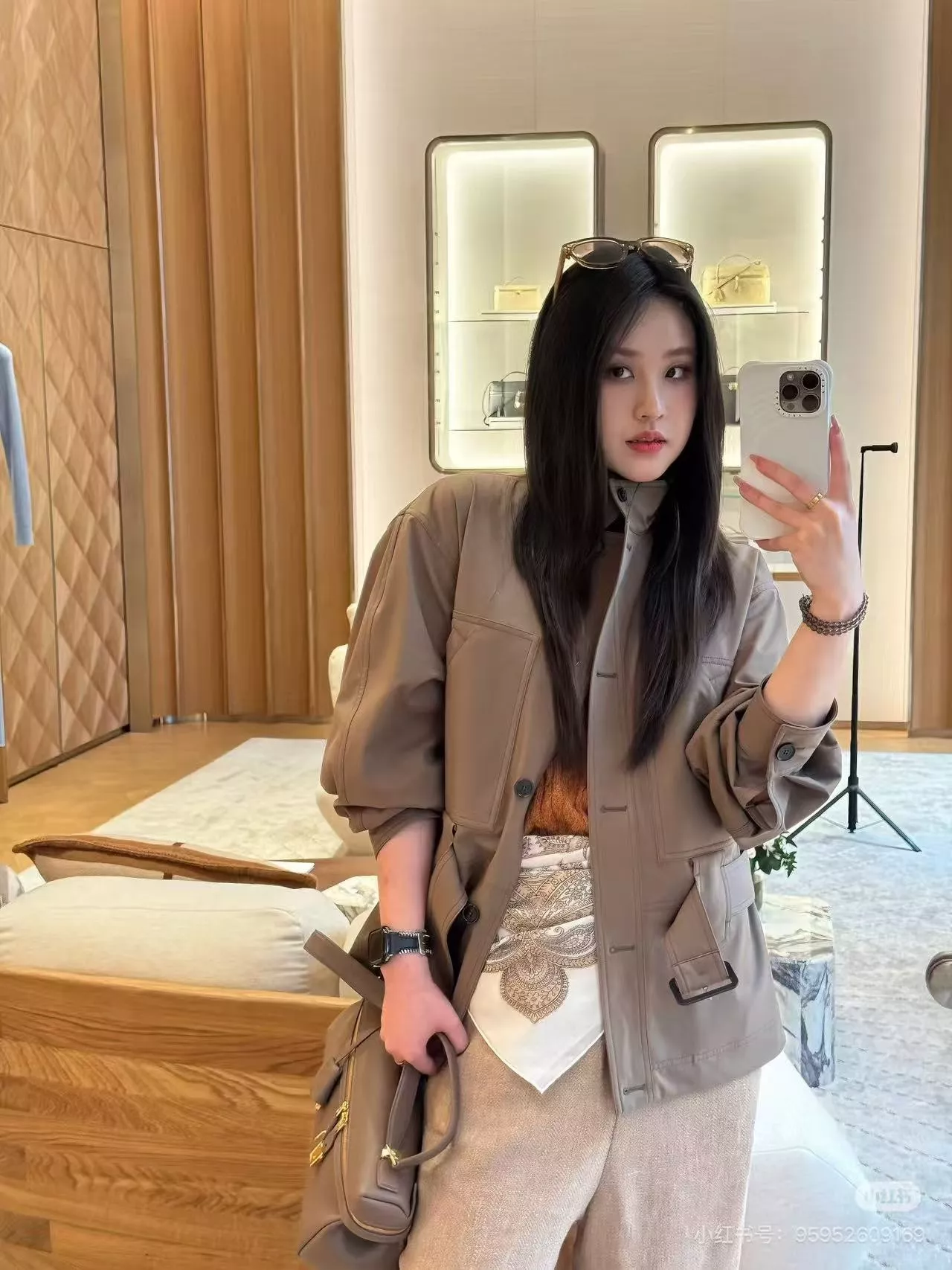 로로피아나 카키 스탠드칼라 벨트 포켓 재킷 상세 이미지 20