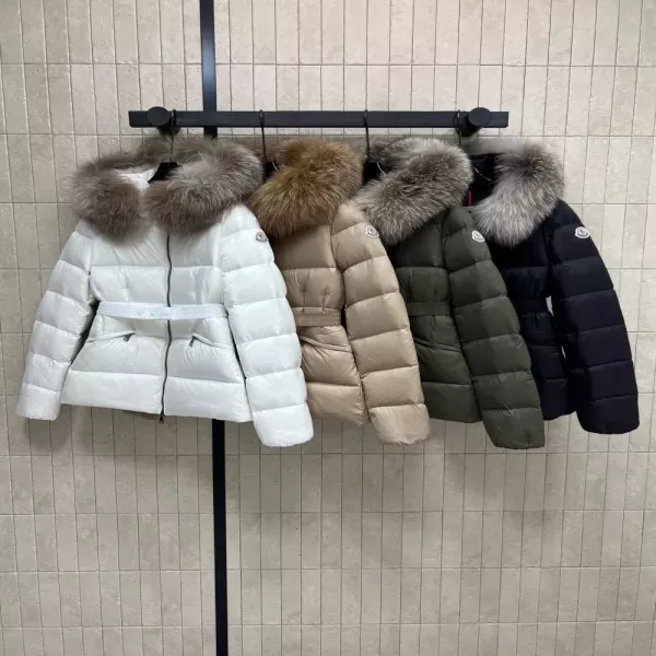 몽클레어 탈부착 퍼카라 후드 벨트 쇼트 패딩