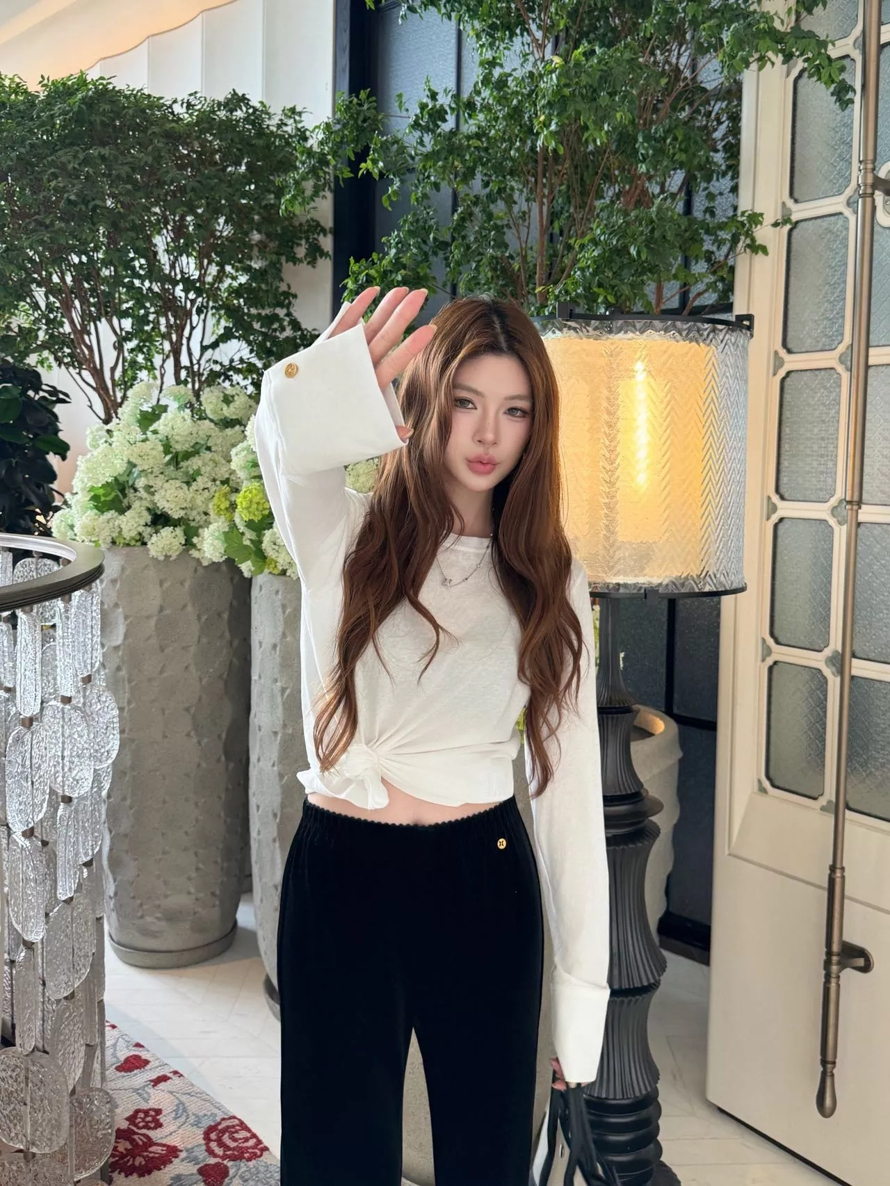 로에베 하이웨이스트 벨벳 미세 부츠컷 팬츠 상세 이미지 14