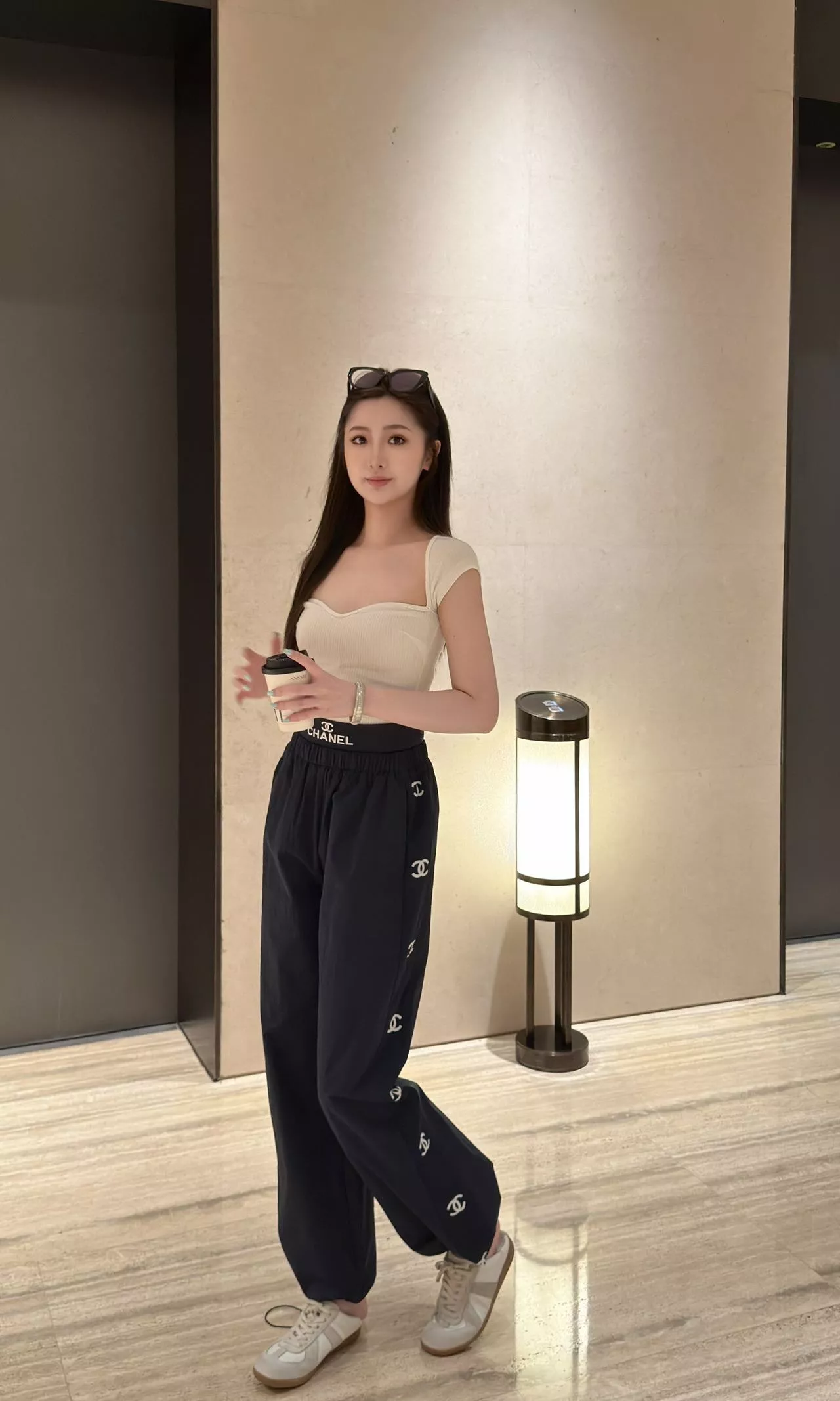 샤넬 로고 프린트 밴딩 와이드 롱 팬츠 상세 이미지 17