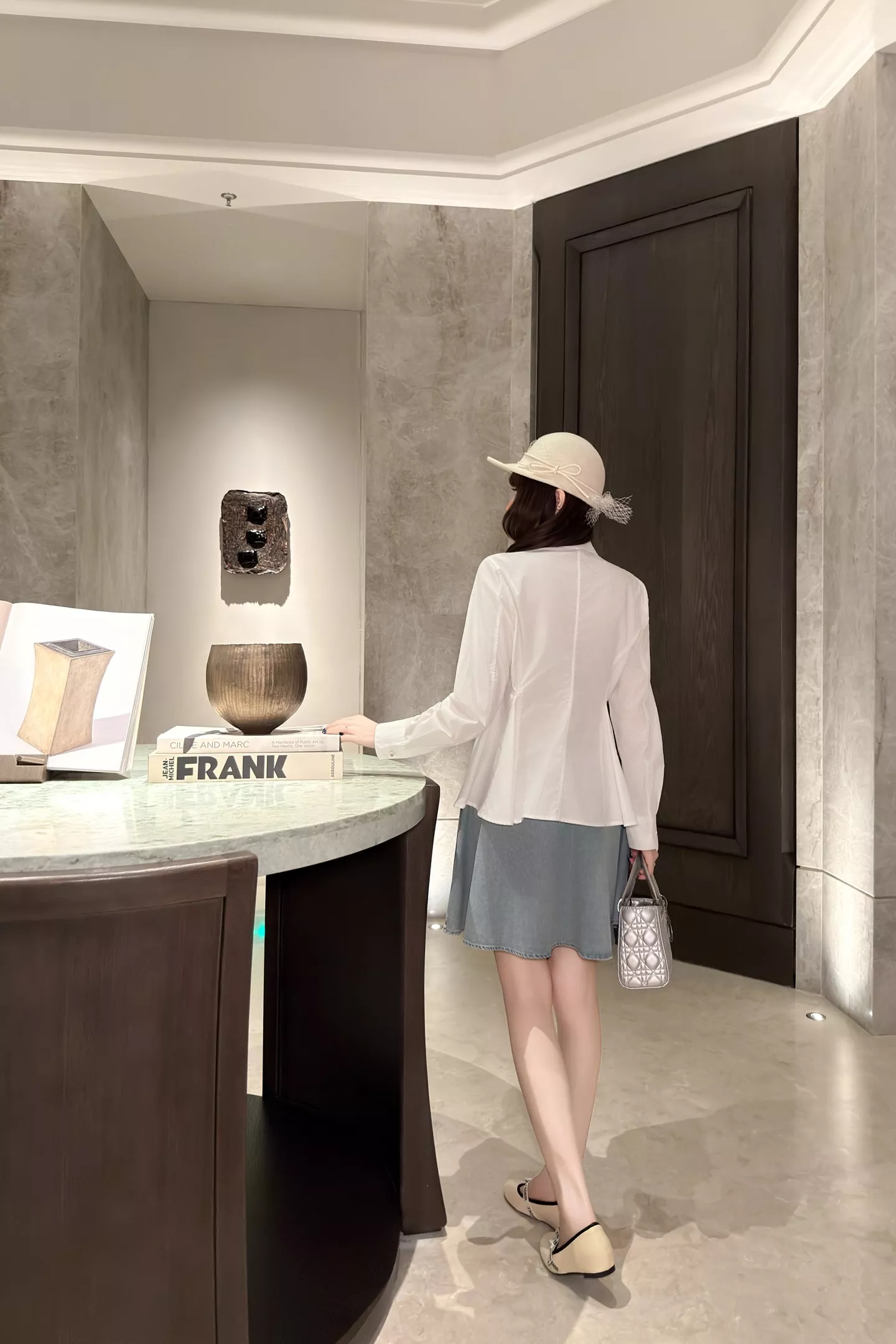 디올 핀턱 슬림핏 긴소매 셔츠 상세 이미지 46