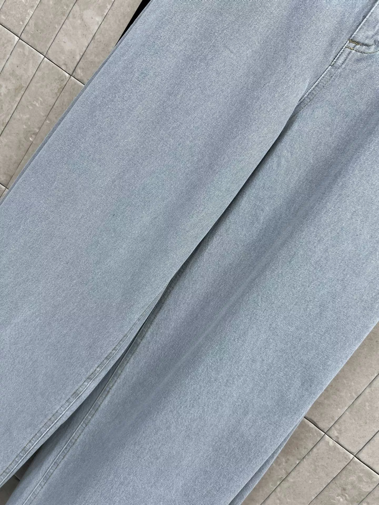 디올 하이웨이스트 와이드 레그 데님 팬츠 상세 이미지 3