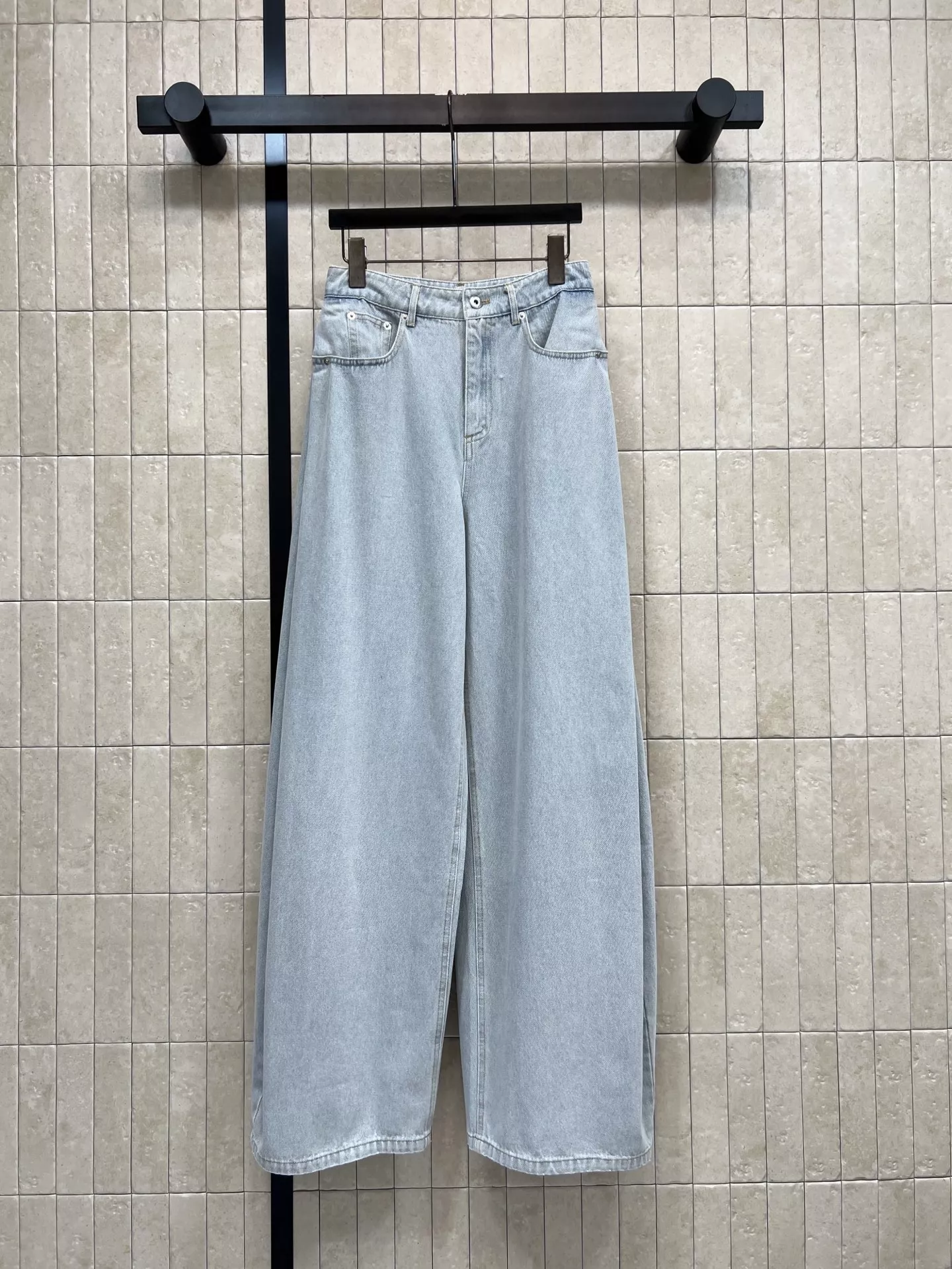 디올 하이웨이스트 와이드 레그 데님 팬츠 상세 이미지 1