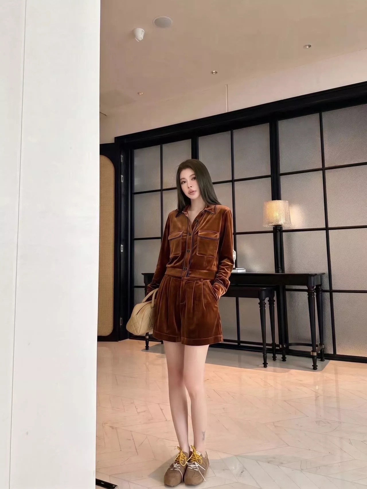 입생로랑 빈티지 크롭 카라 재킷 하프 팬츠 투피스 상세 이미지 17