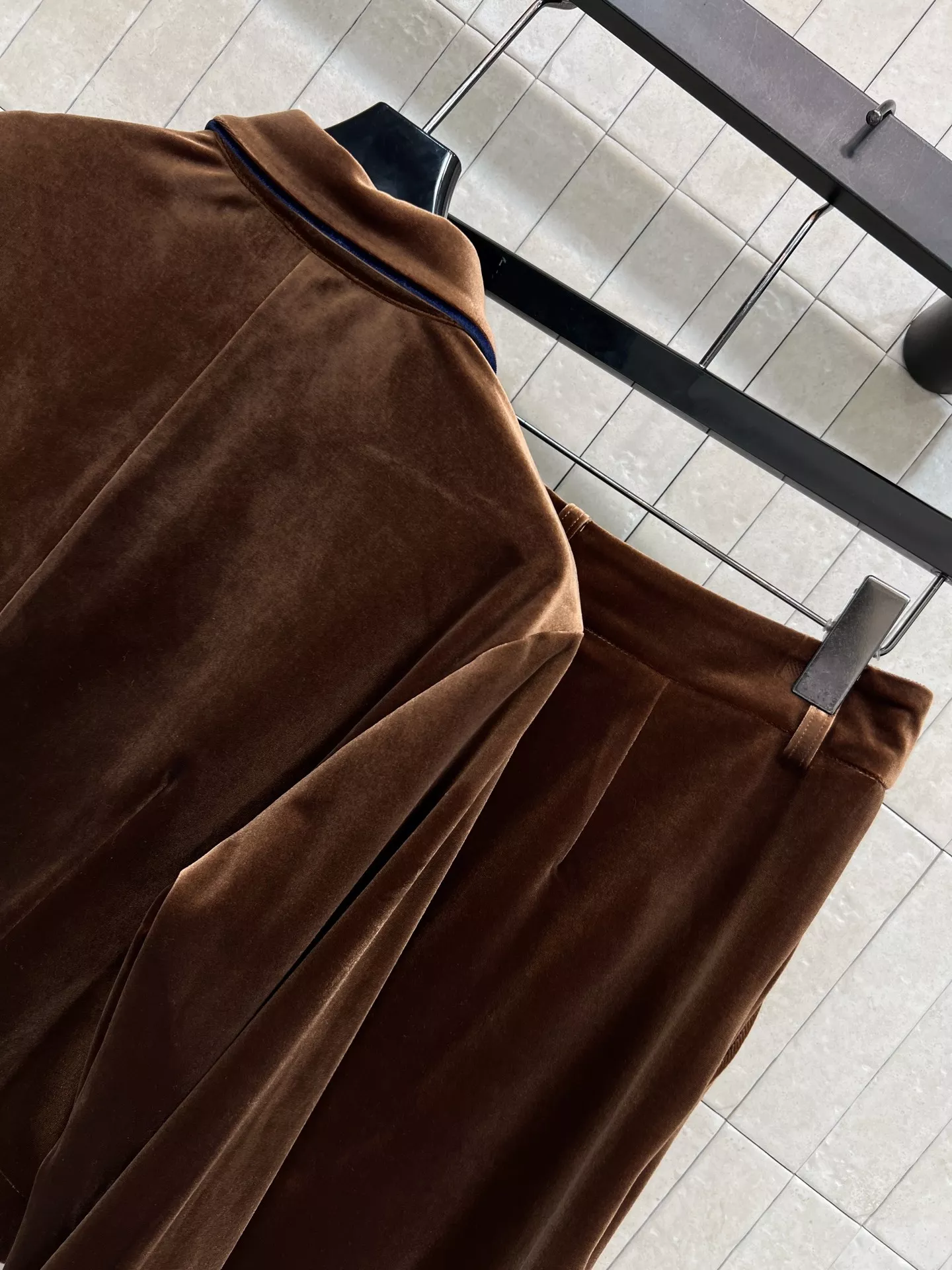 입생로랑 빈티지 크롭 카라 재킷 하프 팬츠 투피스 상세 이미지 8