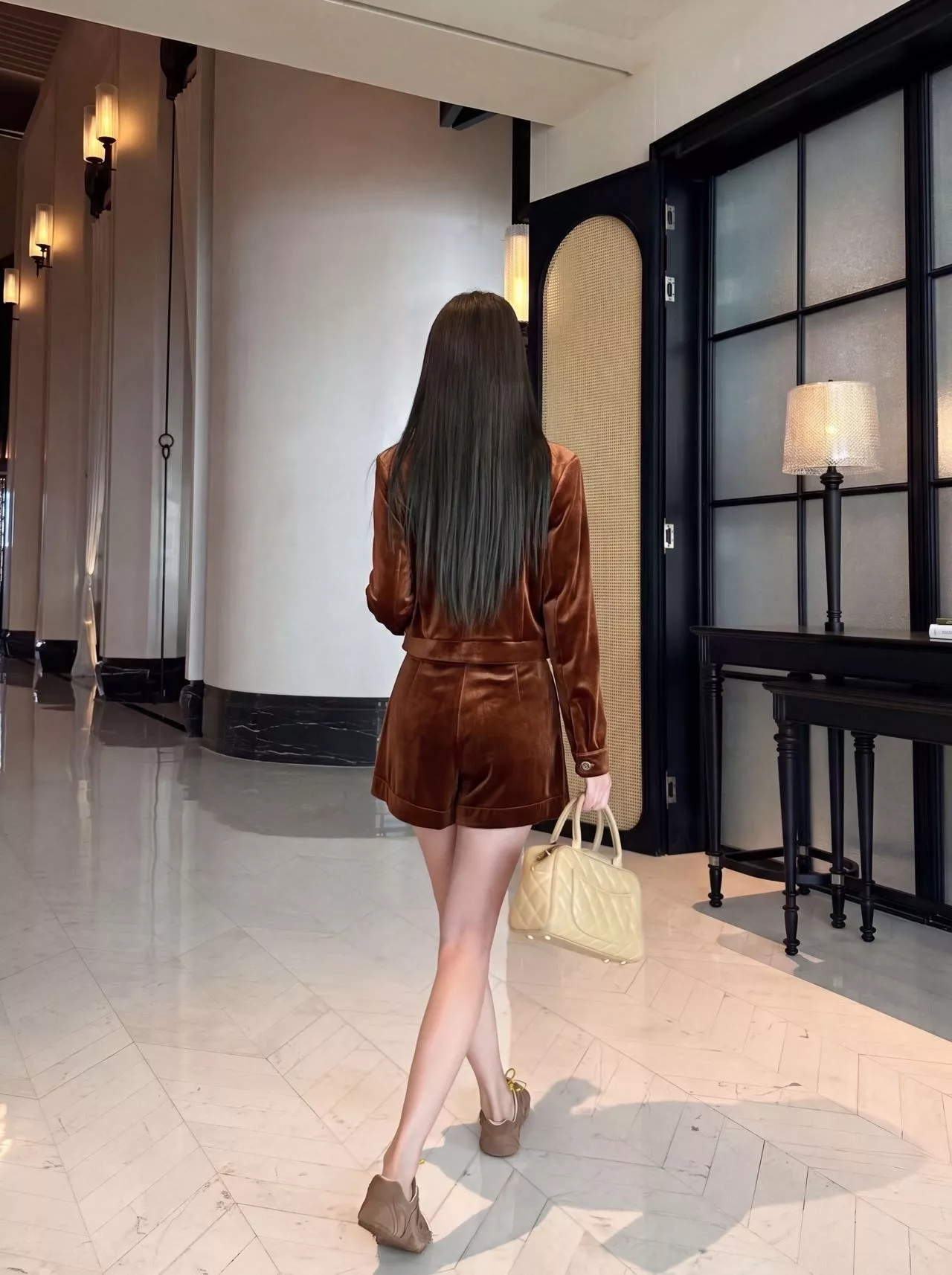 입생로랑 빈티지 크롭 카라 재킷 하프 팬츠 투피스 상세 이미지 19