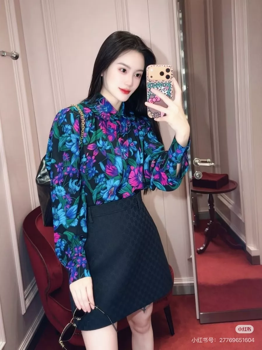 구찌 플라워 프린트 프릴 칼라 긴소매 블라우스 상세 이미지 21