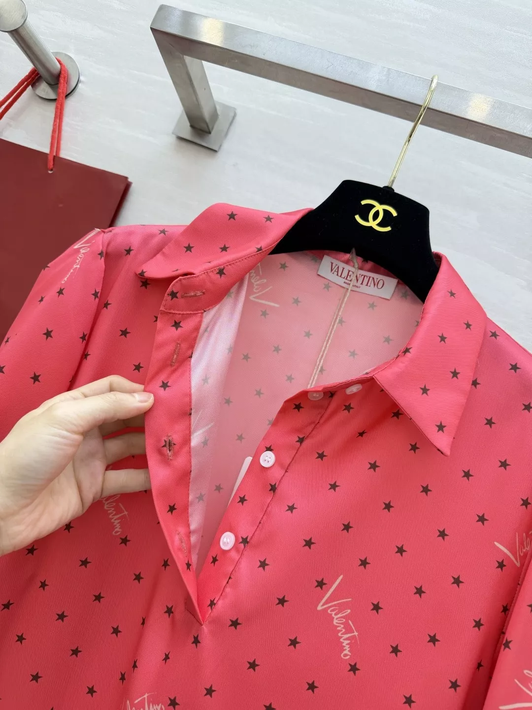 발렌티노 별 패턴 새틴 폴로 원피스 상세 이미지 6
