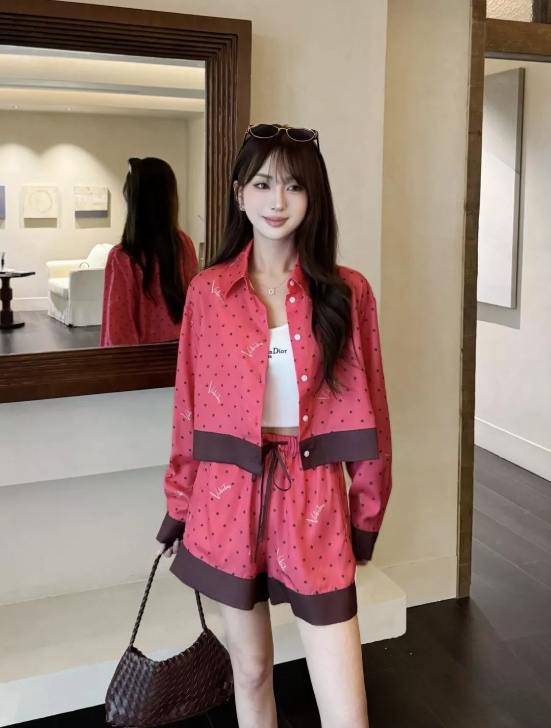 발렌티노 별 패턴 새틴 크롭 셔츠 숏팬츠 세트 상세 이미지 25