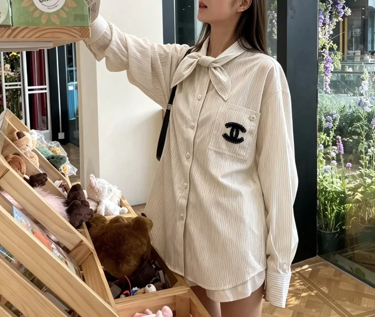 샤넬 빅카라 스트라이프 긴소매 셔츠 상세 이미지 11