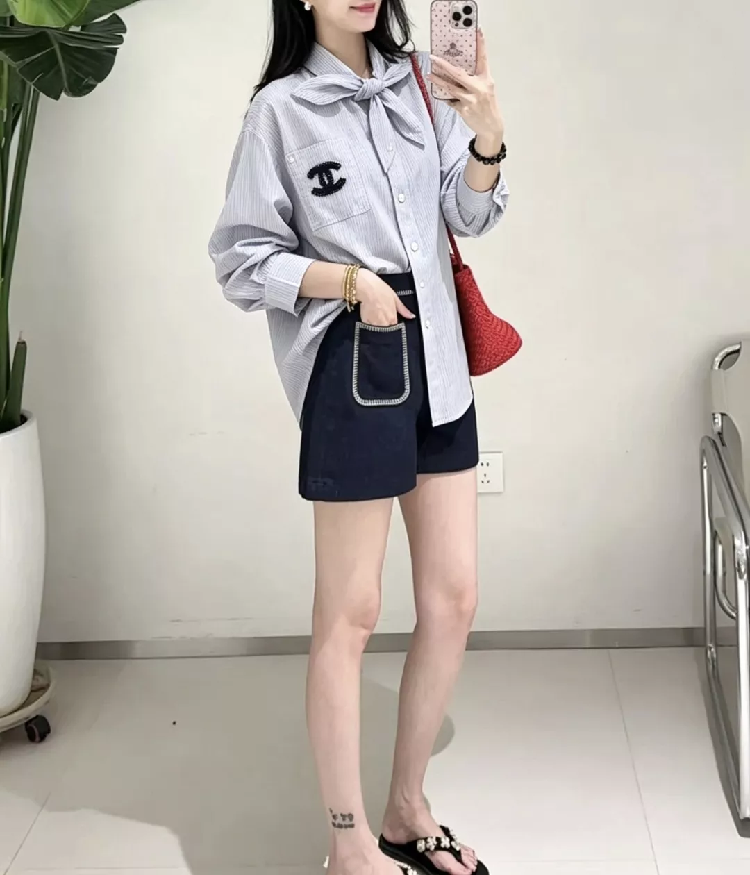 샤넬 빅카라 스트라이프 긴소매 셔츠 상세 이미지 22