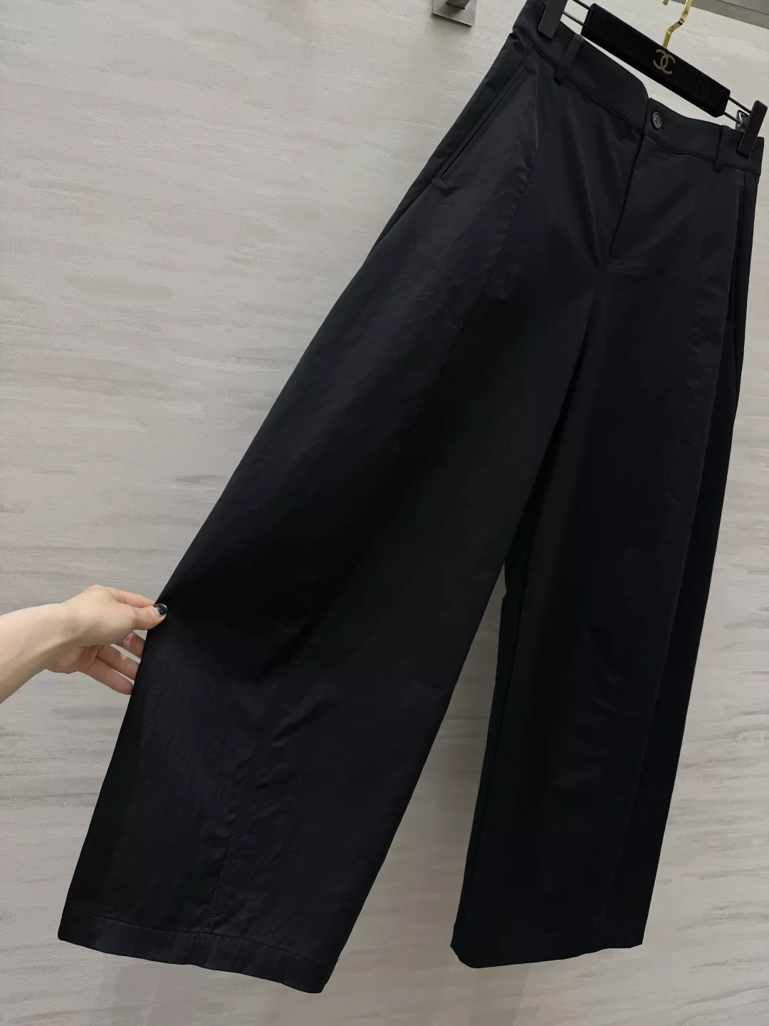 로에베 삼색 와이드 핏 팬츠 상세 이미지 26