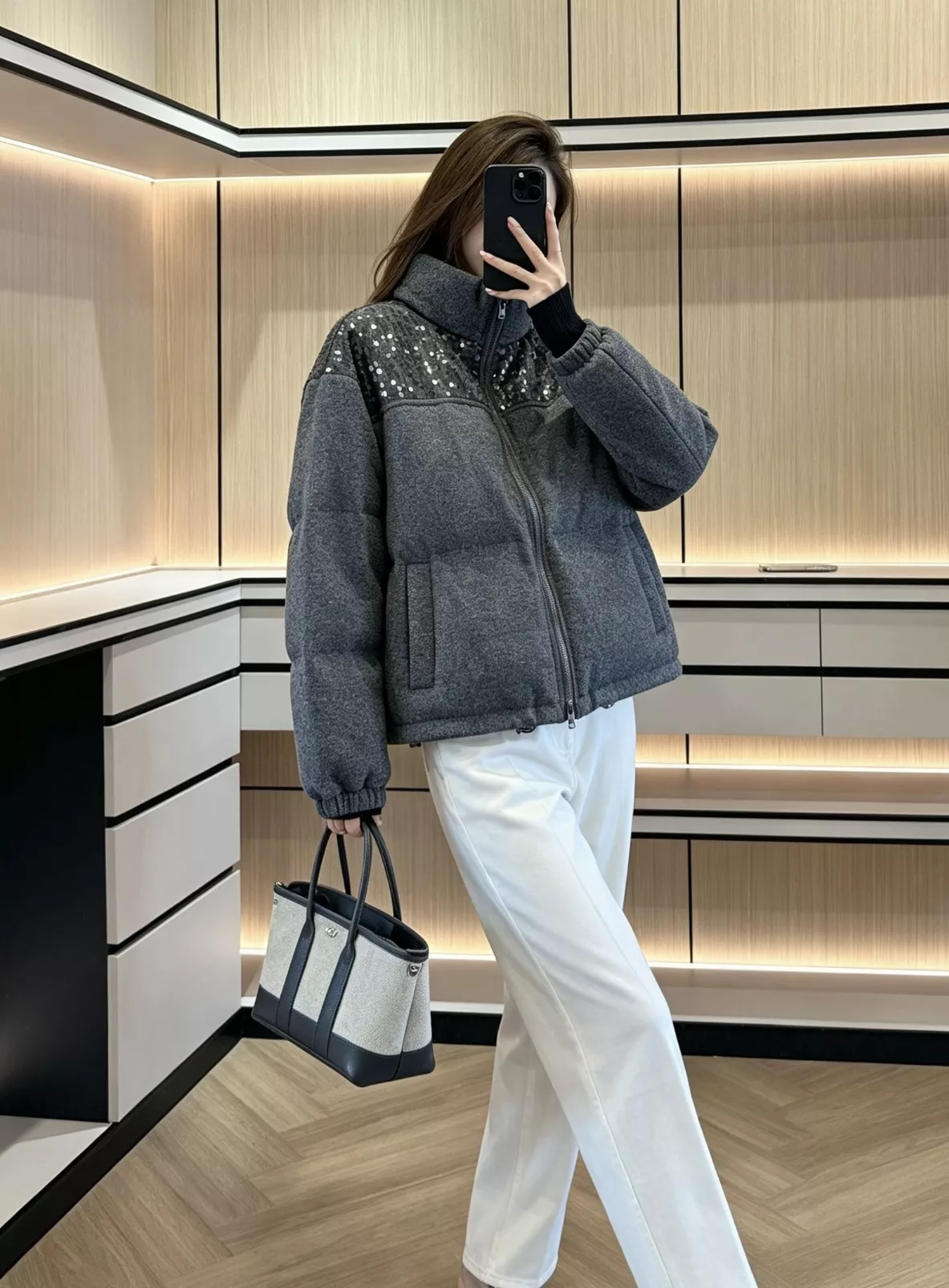 브루넬로쿠치넬리 캐시미어 시퀸 하이넥 쇼트 패딩 상세 이미지 87