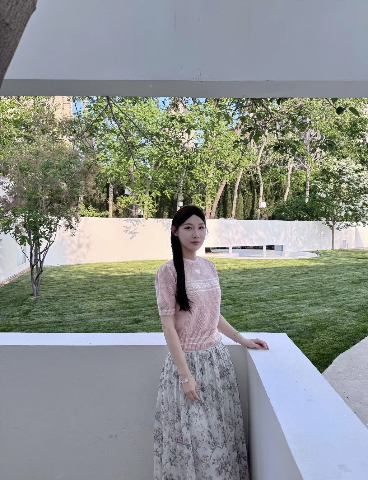 디올 복고 플라워 프린트 플리츠 롱 스커트 상세 이미지 32