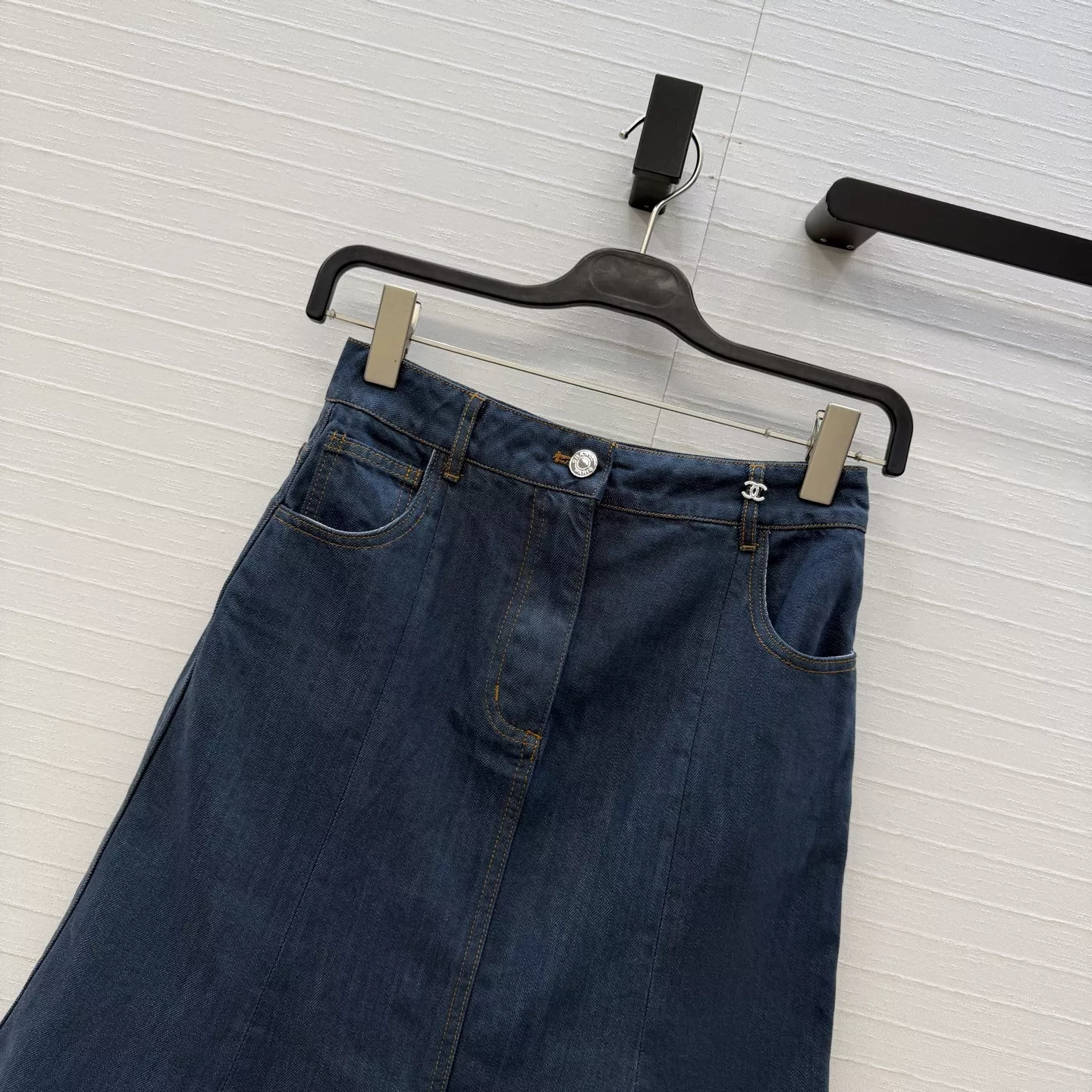 샤넬 빈티지 워싱 플레어 미들 스커트 상세 이미지 2