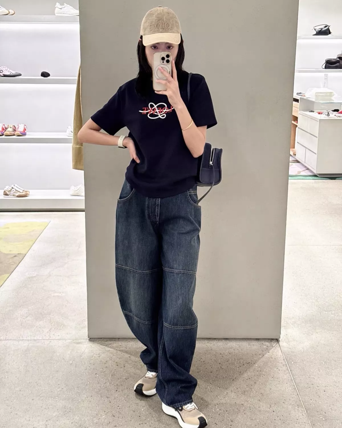 로에베 해체 절개 워싱 배기 데님 팬츠 상세 이미지 19