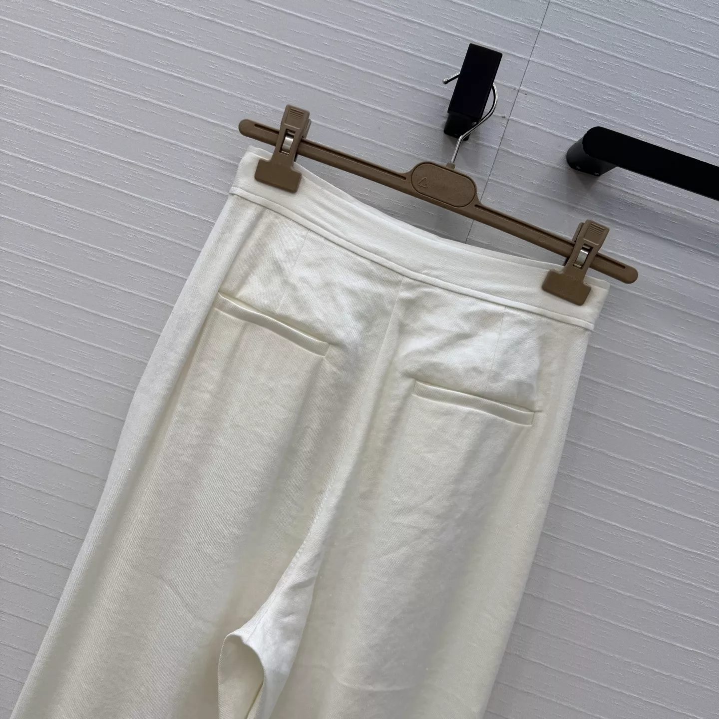 브루넬로쿠치넬리 랩 스타일 스트랩 린넨 와이드 팬츠 상세 이미지 9