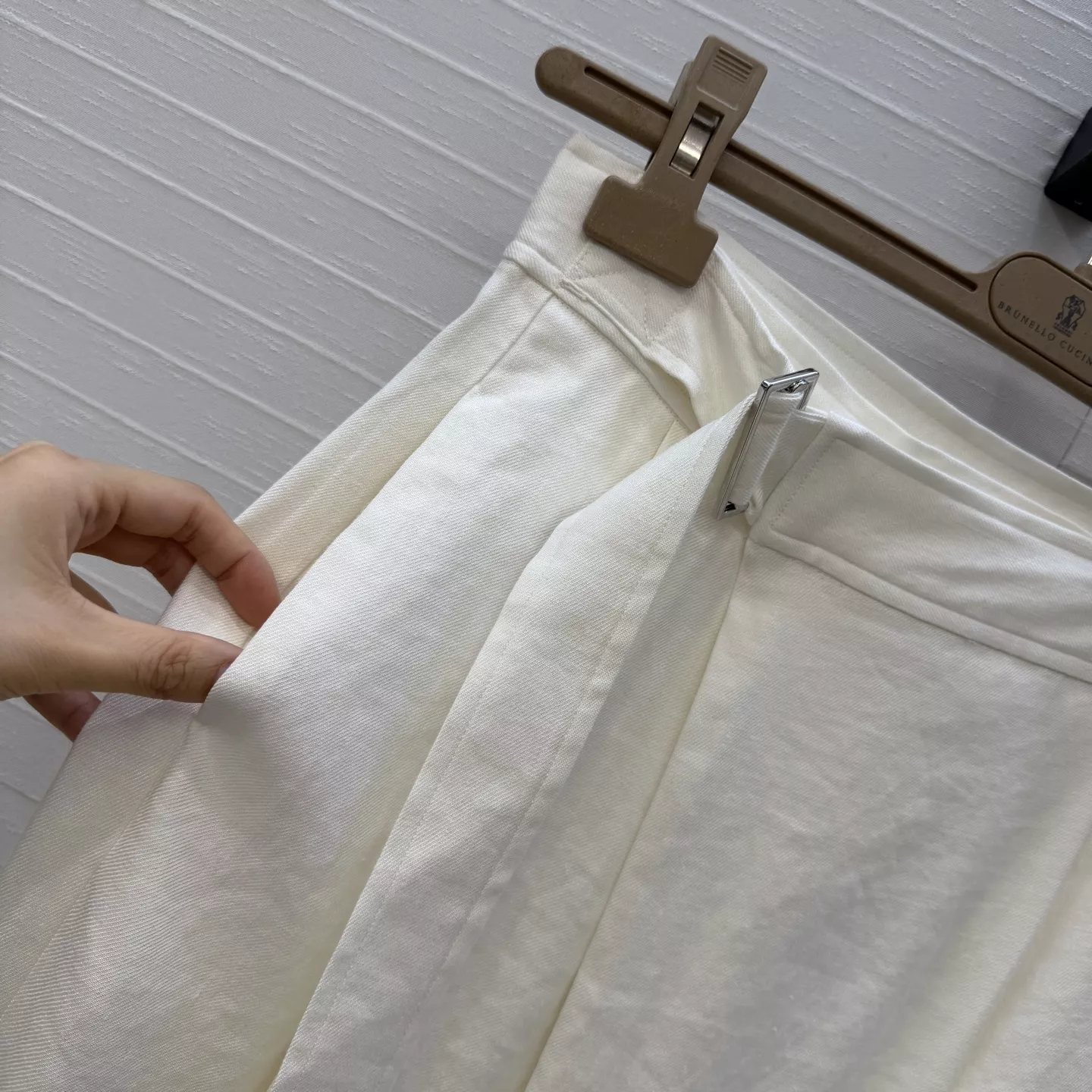 브루넬로쿠치넬리 랩 스타일 스트랩 린넨 와이드 팬츠 상세 이미지 3