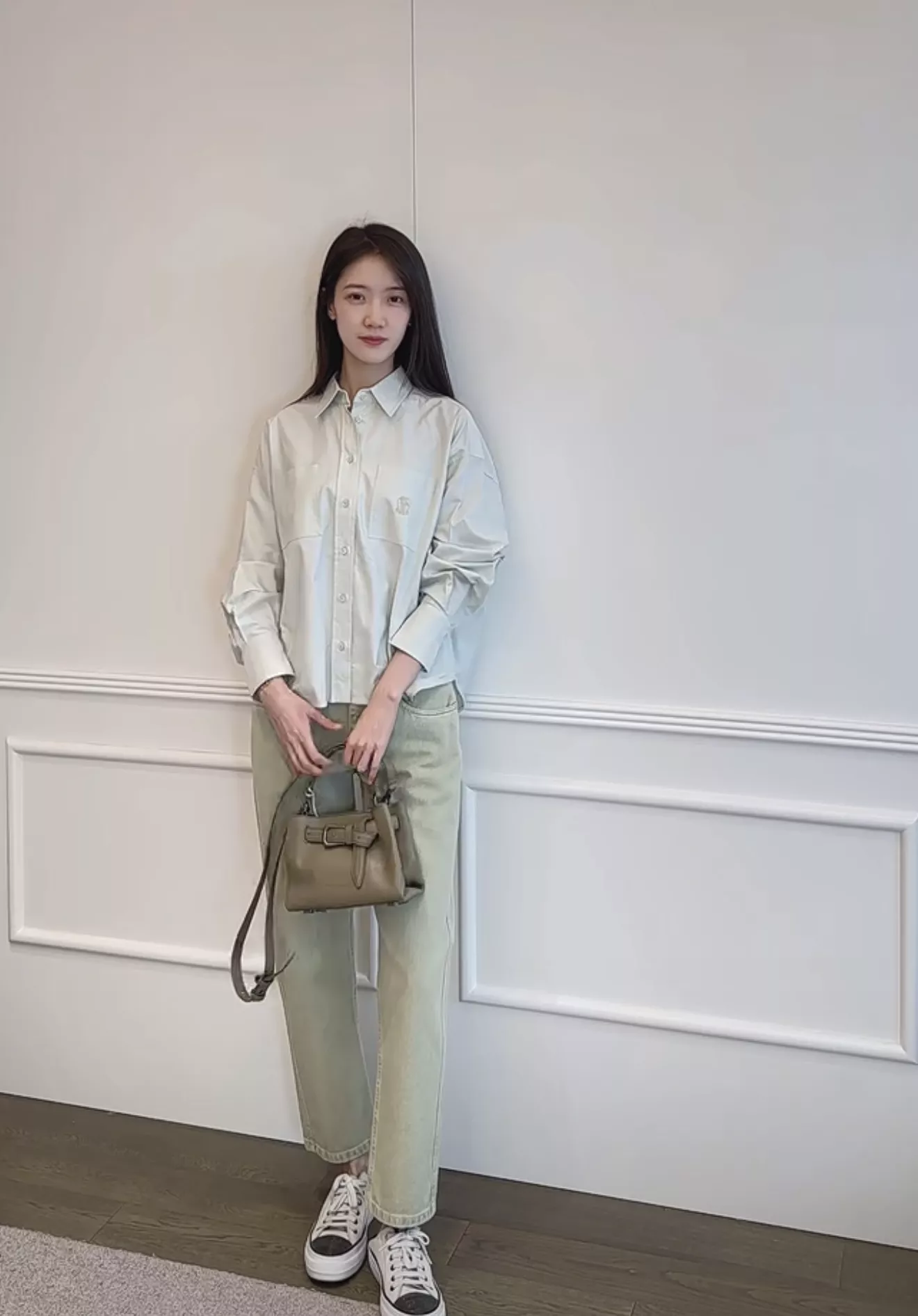브루넬로쿠치넬리 라이트그린 워싱 스트레이트 데님 팬츠 상세 이미지 12