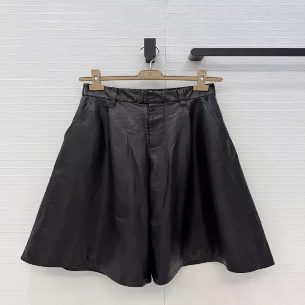 브루넬로쿠치넬리 양가죽 버뮤다 미들 스커트