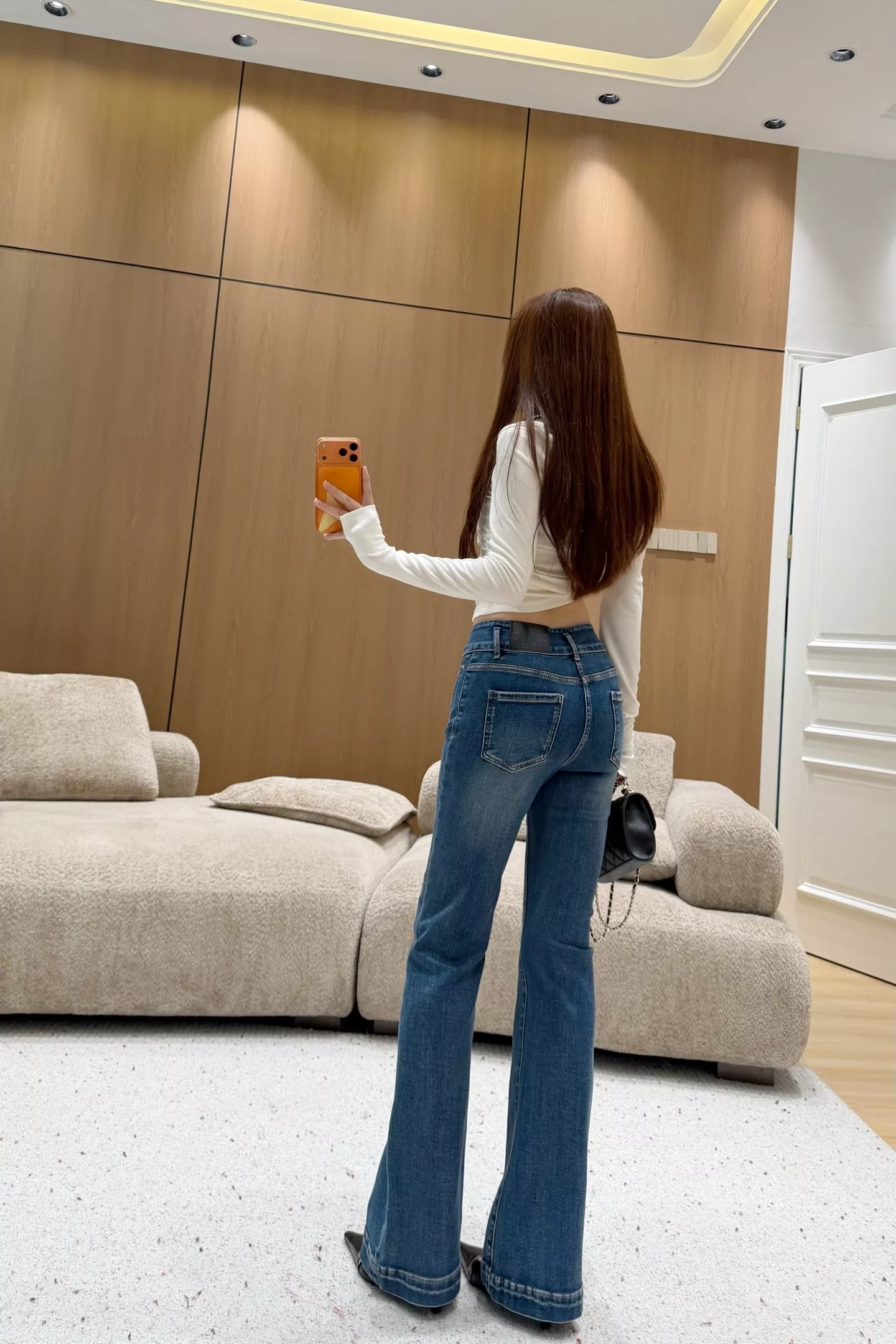 디올 리본 자수 하이웨이스트 미세 부츠컷 데님 팬츠 상세 이미지 12