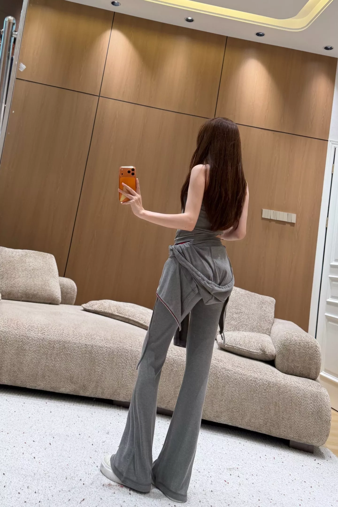 미우미우 배색 후드 집업 가디건 탱크탑 팬츠 쓰리피스 상세 이미지 21