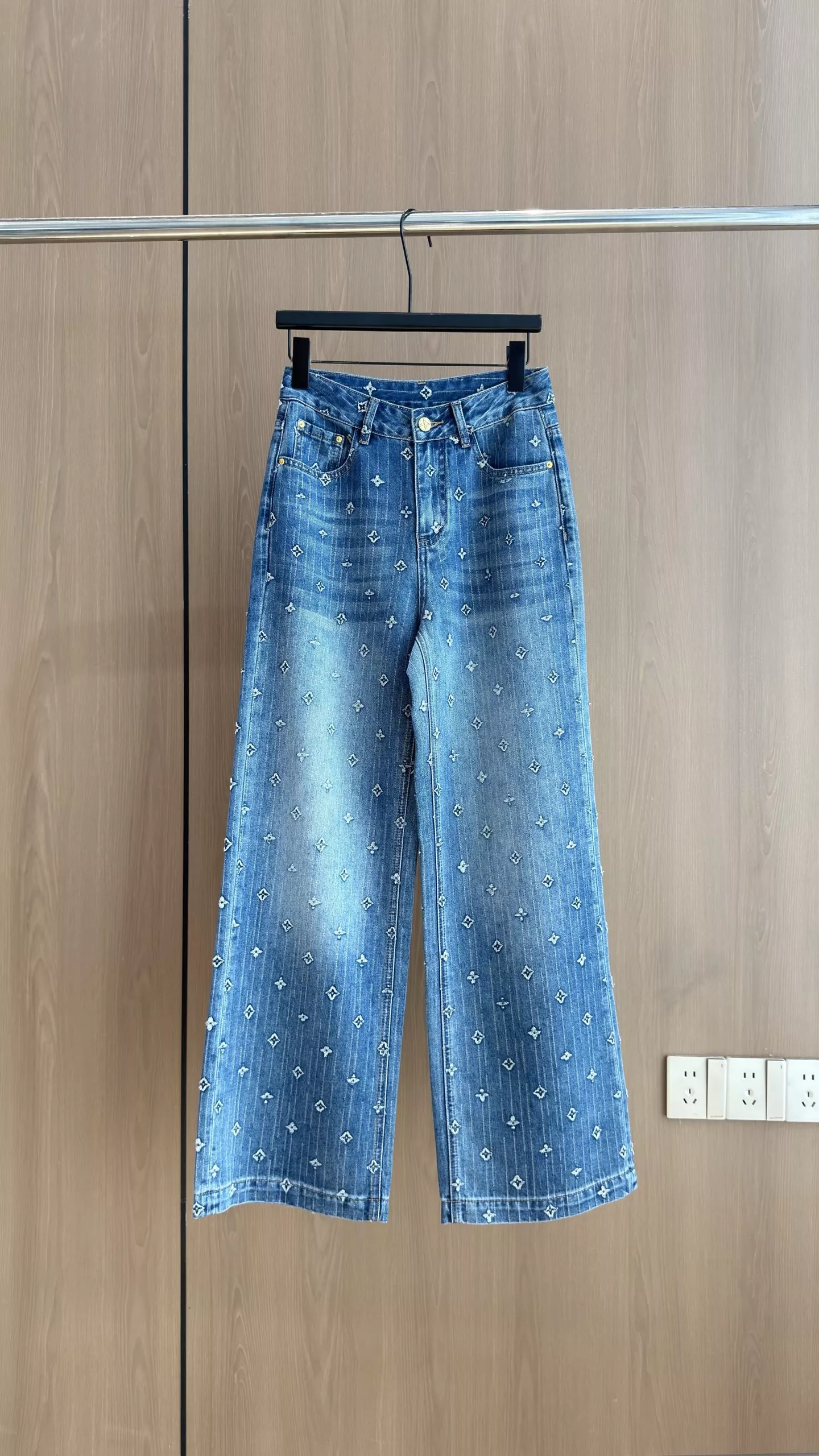 루이비통 자카드 와이드 레그 데님 팬츠 상세 이미지 4
