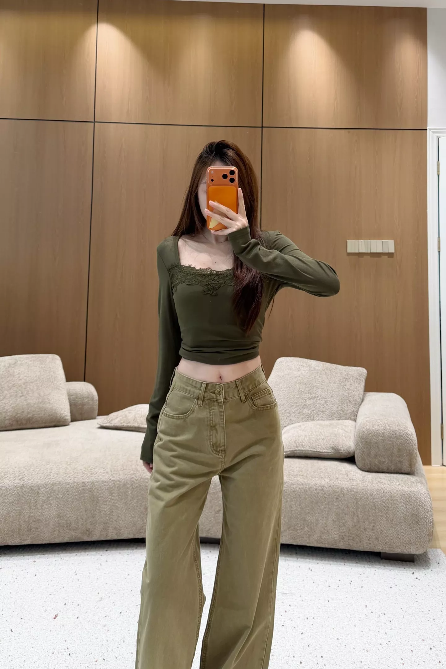 루이비통 카키 롤업 프린트 와이드 캐쥬얼 팬츠 상세 이미지 13
