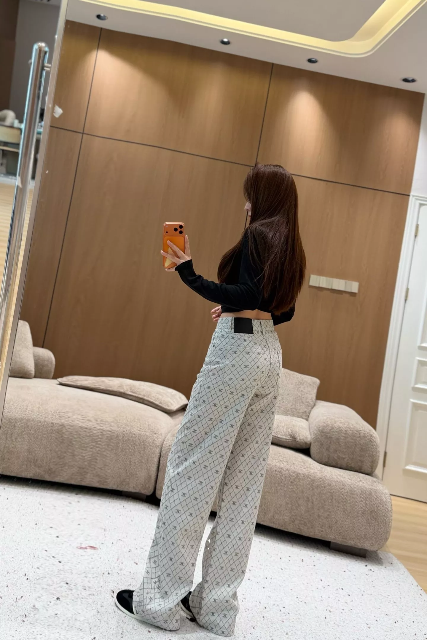 셀린느 퀼팅 패턴 스톤 장식 와이드 팬츠 상세 이미지 12