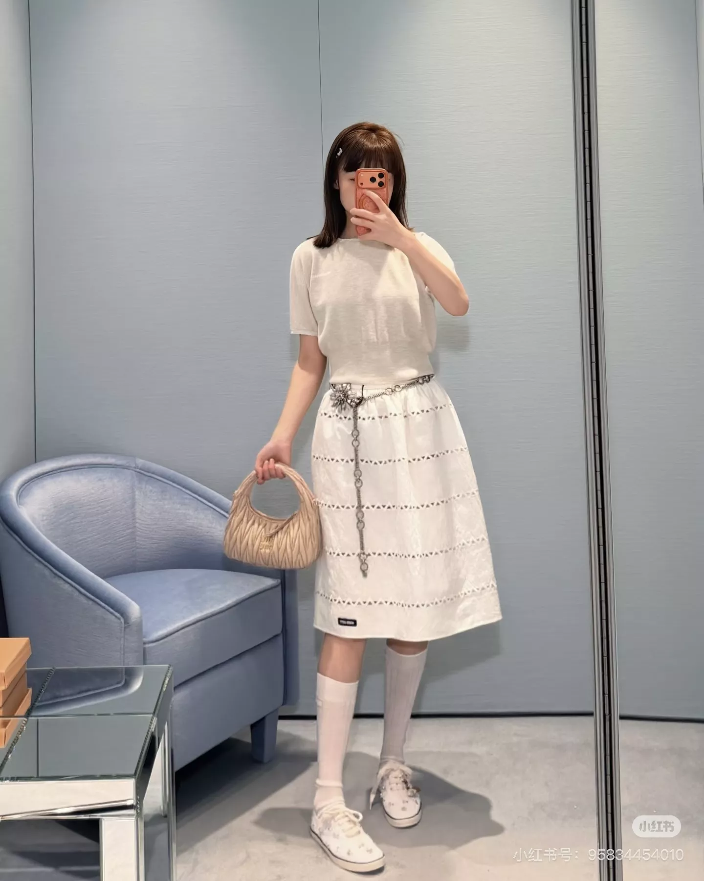 미우미우 펀칭 자수 코튼 린넨 롱 스커트 상세 이미지 15