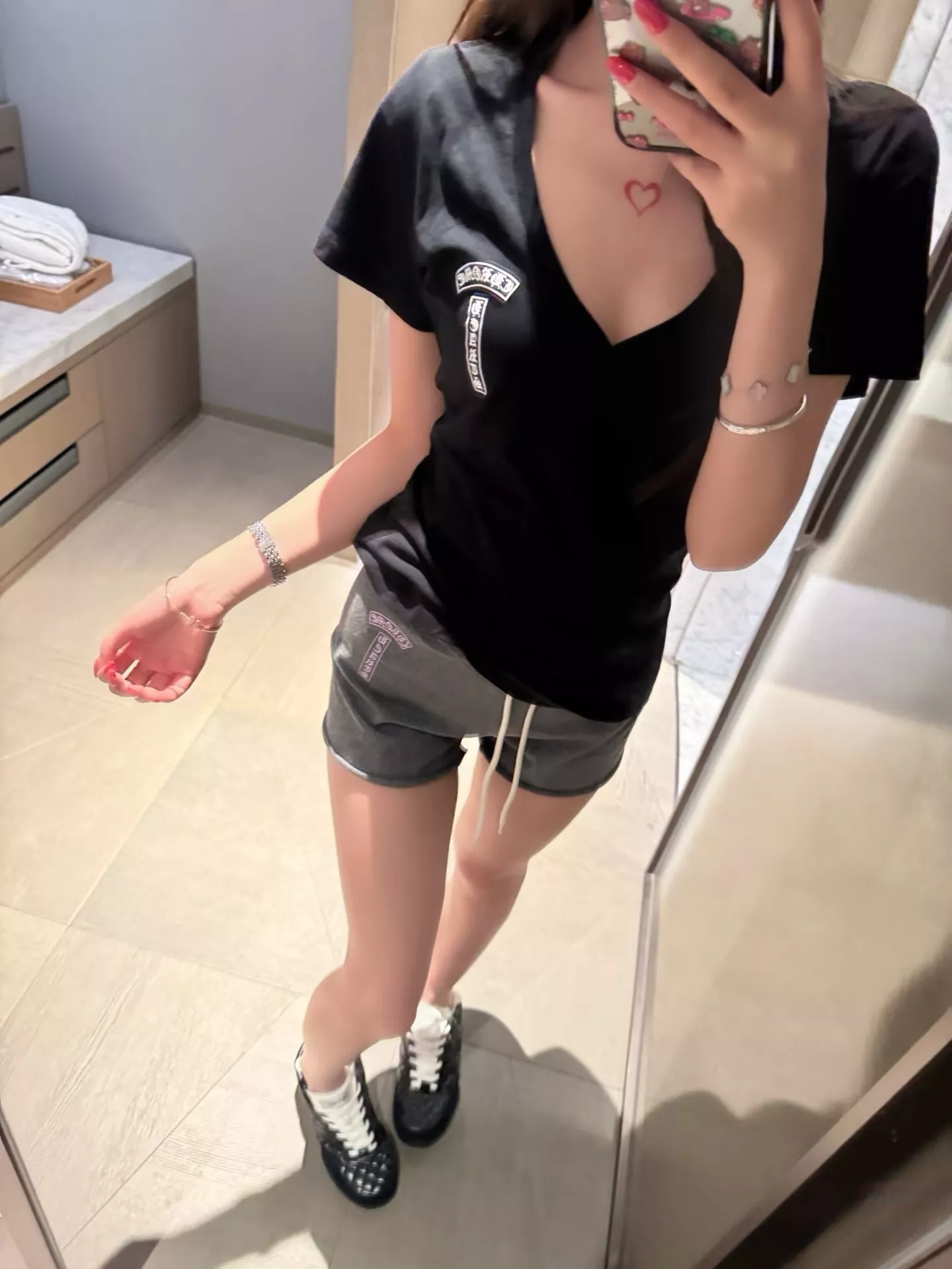 크롬하츠 자수 디테일 코튼 하프 팬츠 상세 이미지 41