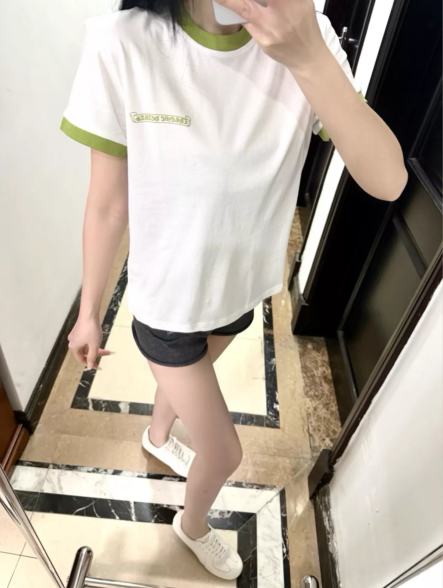 크롬하츠 로고 디테일 반소매 티셔츠 상세 이미지 171