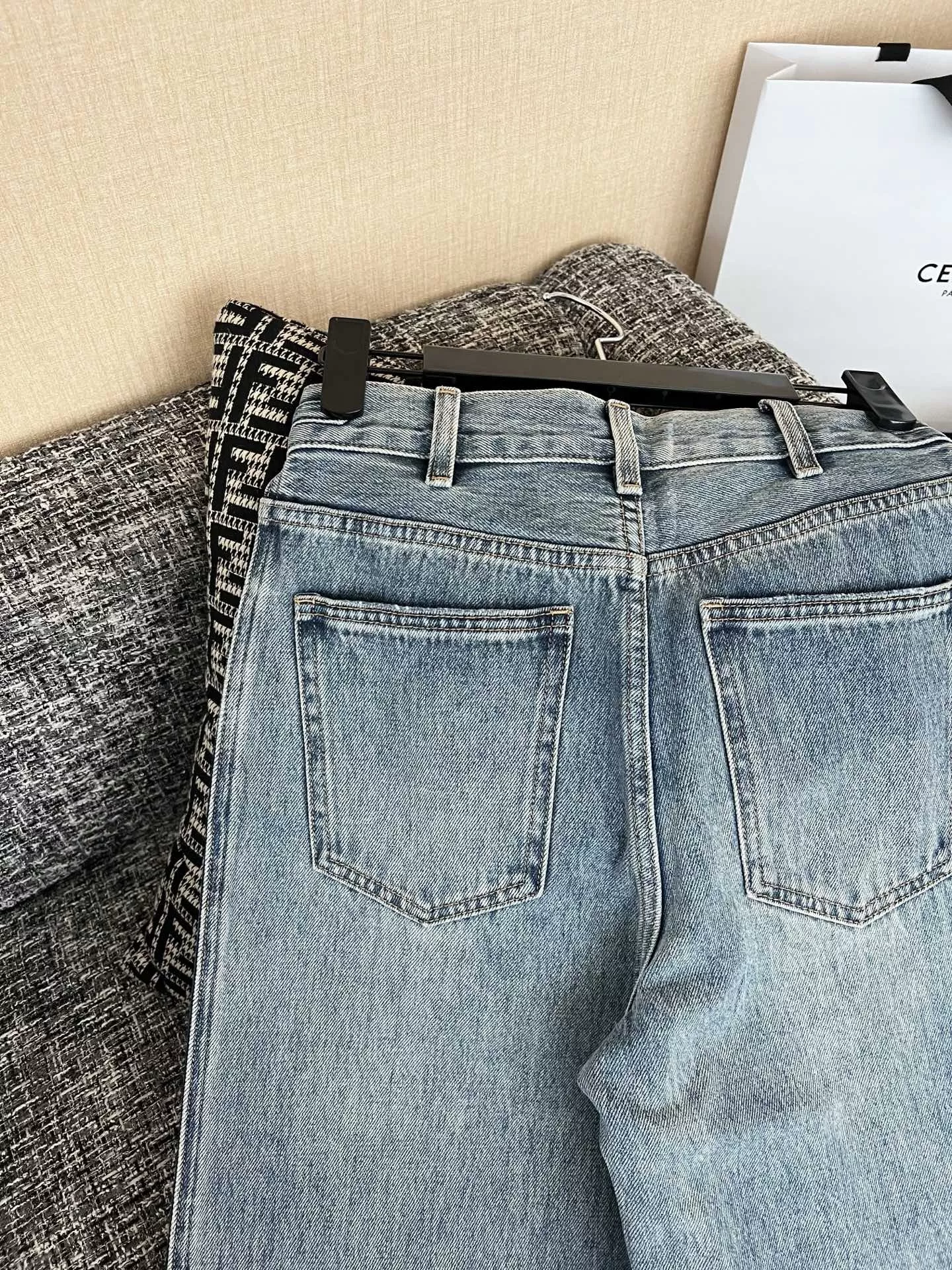 셀린느 워시드 코튼 데님 팬츠 상세 이미지 24